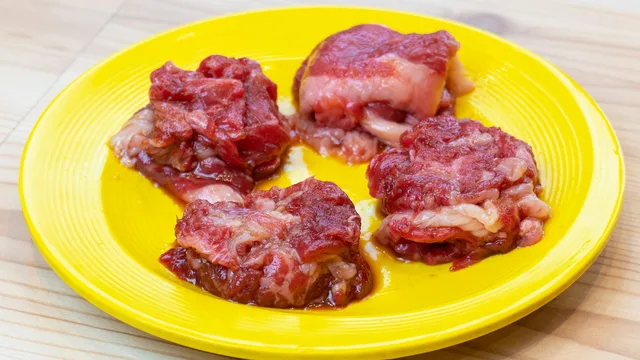 飲めるカルビ(一人前 4ケ)